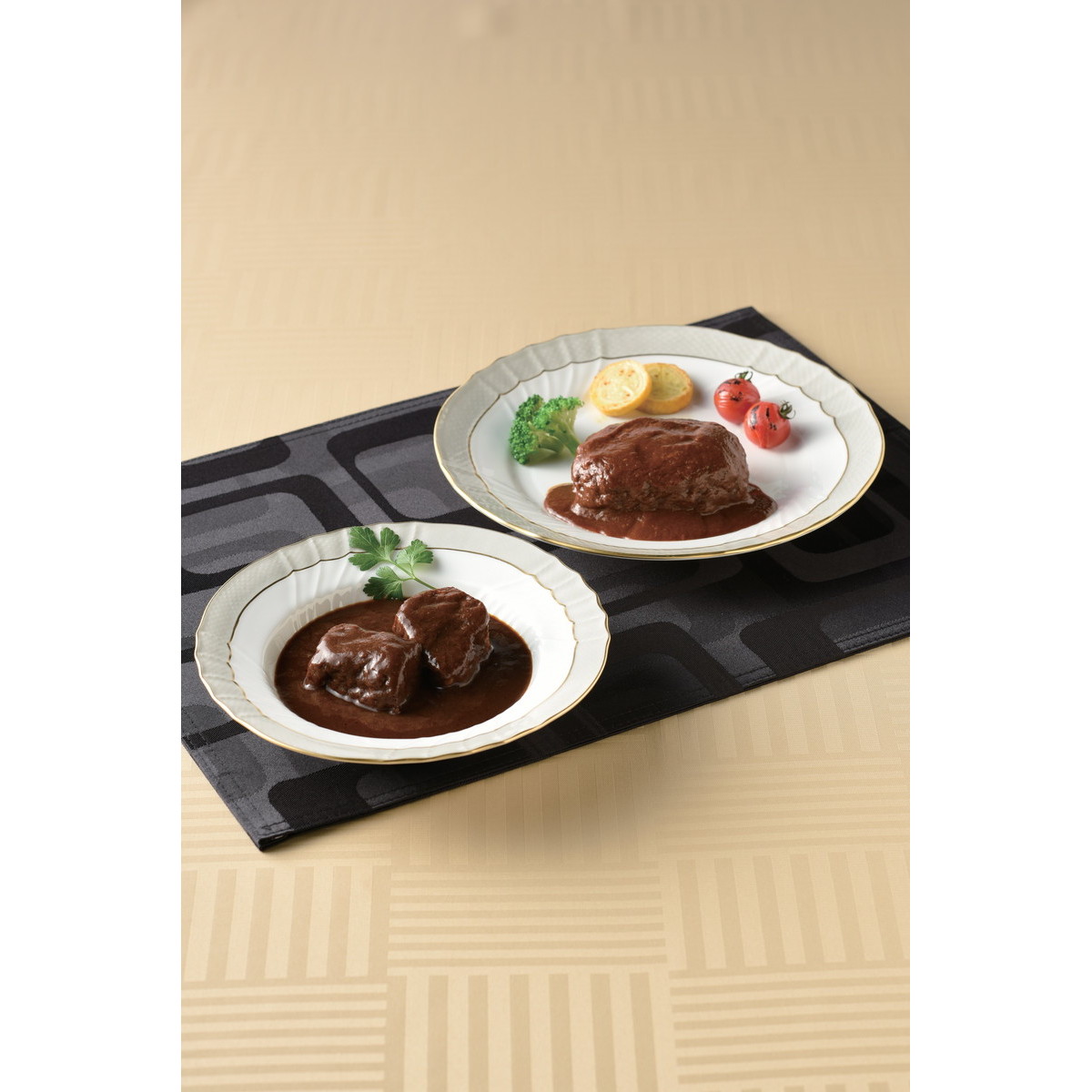 伊藤グリル黒毛和牛ビーフシチューと煮込みハンバーグ|産直お取り寄せNセレクト