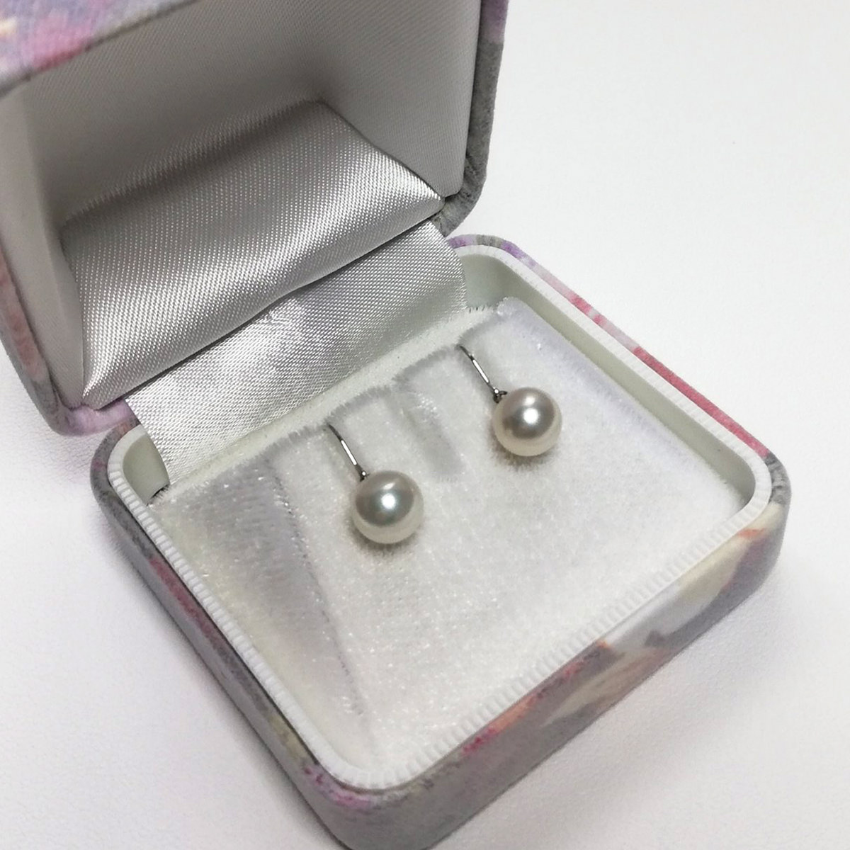 楽天市場】伊勢志摩産アコヤ本真珠 K18フックピアス