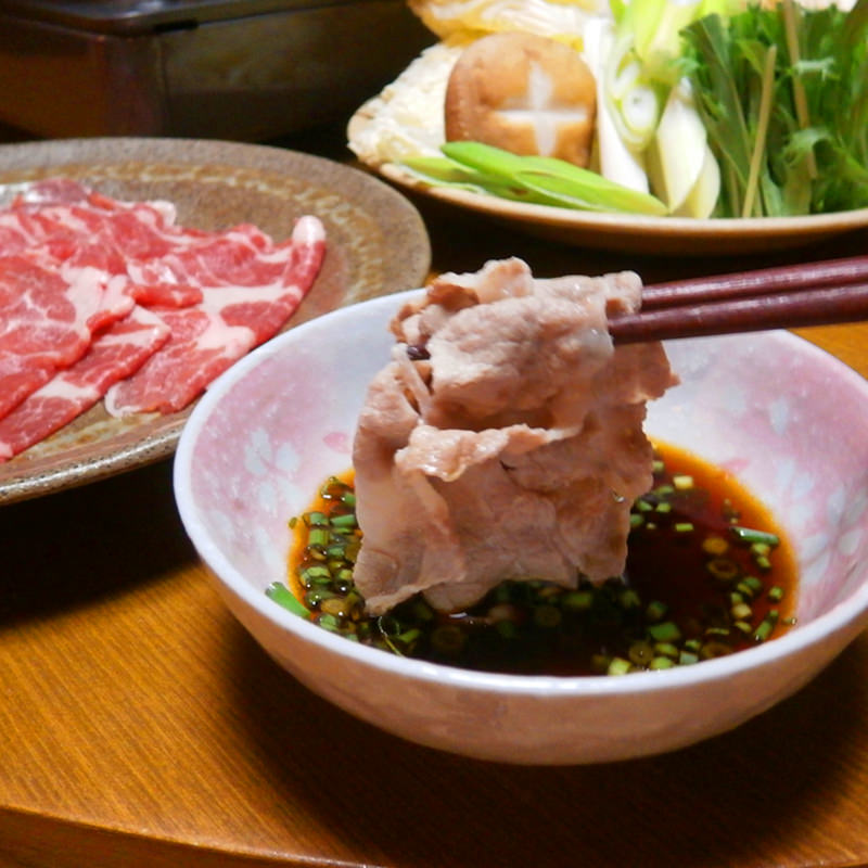 送料無料 お取り寄せ豚肉 鹿児島県産 黒豚 しゃぶしゃぶ 1.2kg 厚ヶ瀬 政美 鹿児島県｜産直お取り寄せＮセレクト