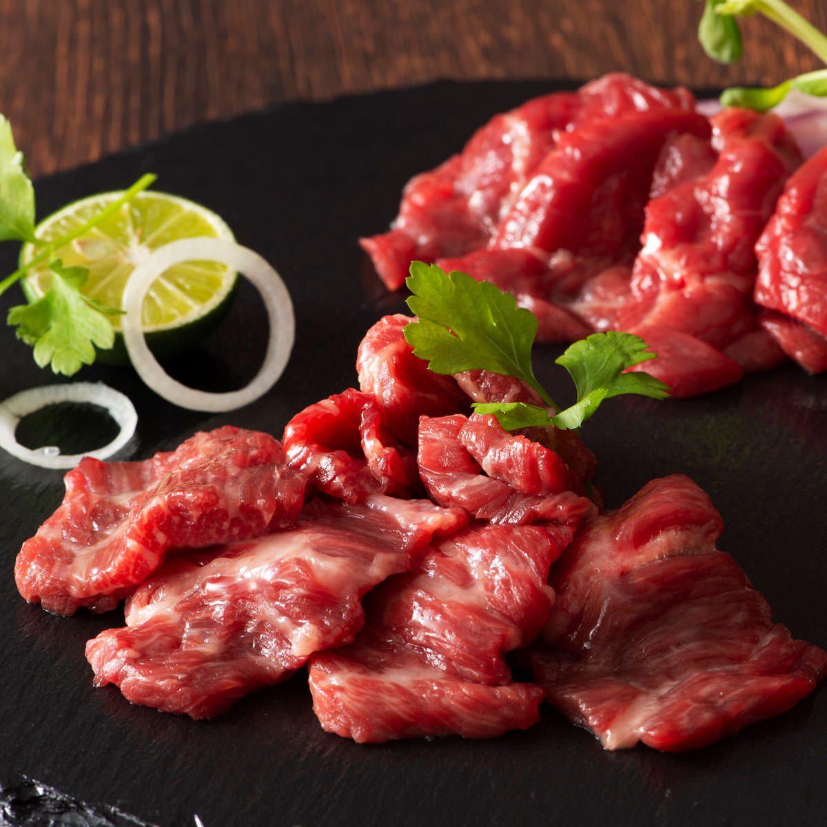 フジチク ふじ馬刺し 詰め合わせ 彩 セット 馬刺し 熊本 馬肉 赤身 冷凍 桜肉 中トロ 赤身 新鮮 おつまみ 熊本