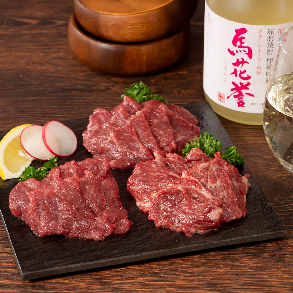 フジチク 馬刺しと焼酎の晩酌 ギフトセット 竹 馬刺し 熊本 馬肉 詰め合わせ 米焼酎 馬花誉｜産直お取り寄せＮセレクト