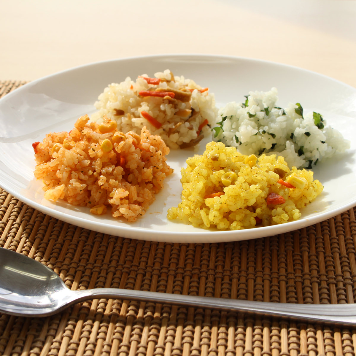 楽天市場 10 割引 尾西のごはんシリーズ Cy アルファ米 非常食 セット 保存食 5年保存 ドライカレー わかめごはん 五目ごはん 尾西食品株式会社 東京都 送料無料 産直お取り寄せニッポンセレクト