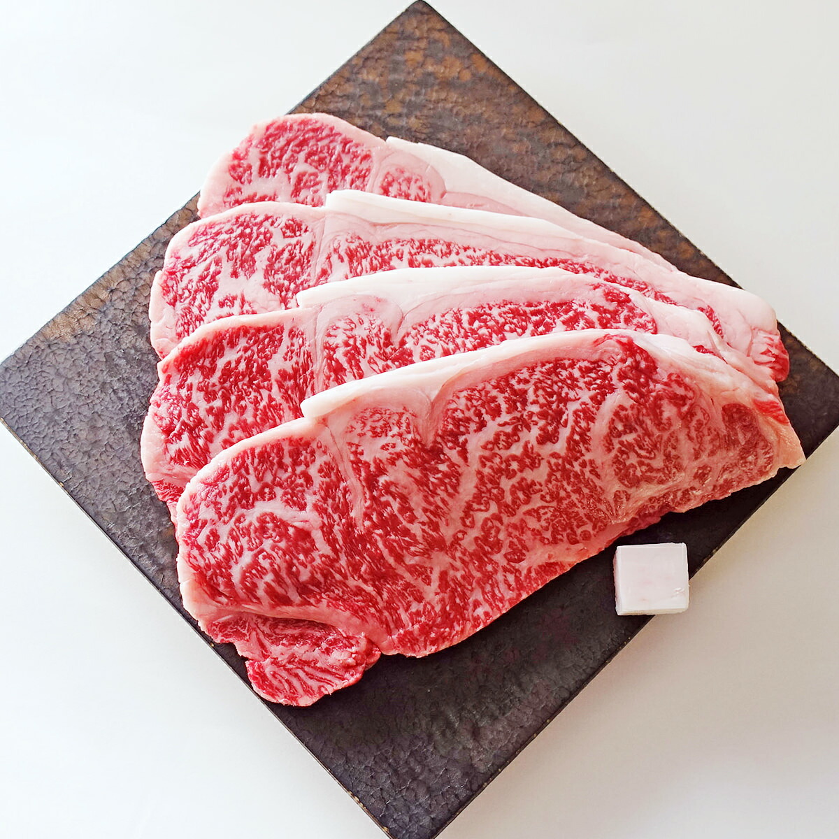 国産 黒毛和牛 サーロインステーキ 4枚 計800ｇ〔約200g&times;4〕 牛肉 ステーキ用牛肉 ステーキ肉 和牛ステーキ 厳選 和牛 贅沢グルメ 肉 和牛専門店 日山｜産直お取り寄せＮセレクト 16,486円