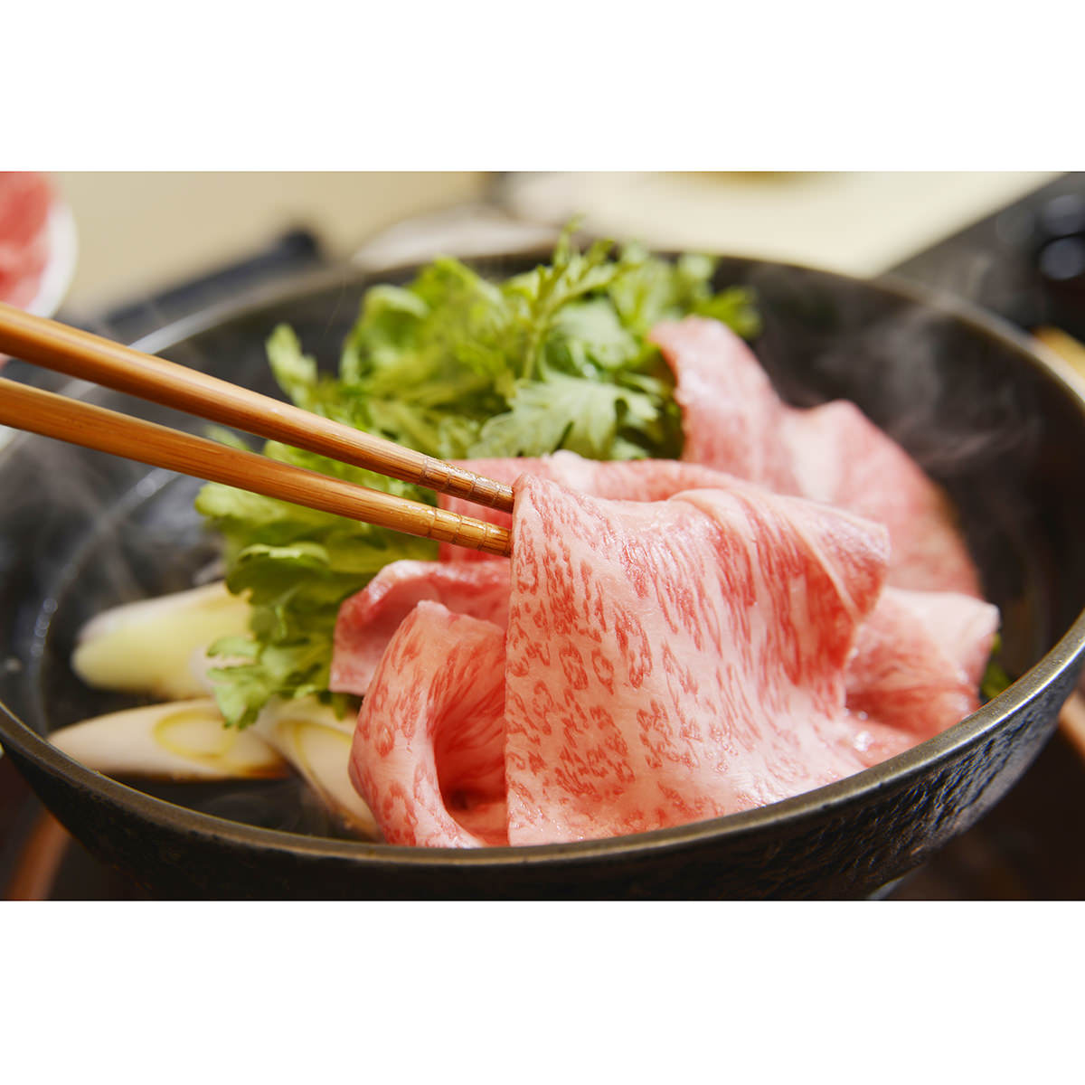 しゃぶしゃぶ用 特上 牛肉セット 折 500g 国産 牛肉 精肉 黒毛和牛 和牛 手切り A5ランク しゃぶしゃぶ 赤身 ロース 東京 伊勢重
