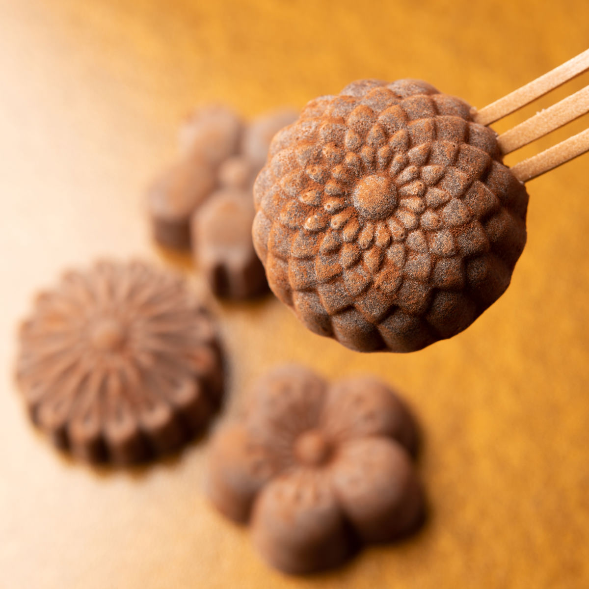 楽天市場 ショコラ羊羹 ビター 4個入 3箱セット 4個 詰合せ 羊羹 洋菓子 スイーツ 和菓子 ようかん ショコラようかん 新感覚 和スイーツ ショコラ チョコレート ビターチョコ 甘さひかえめ おしゃれ スイーツ 新潟 本丸池田屋 産直お取り寄せニッポンセレクト