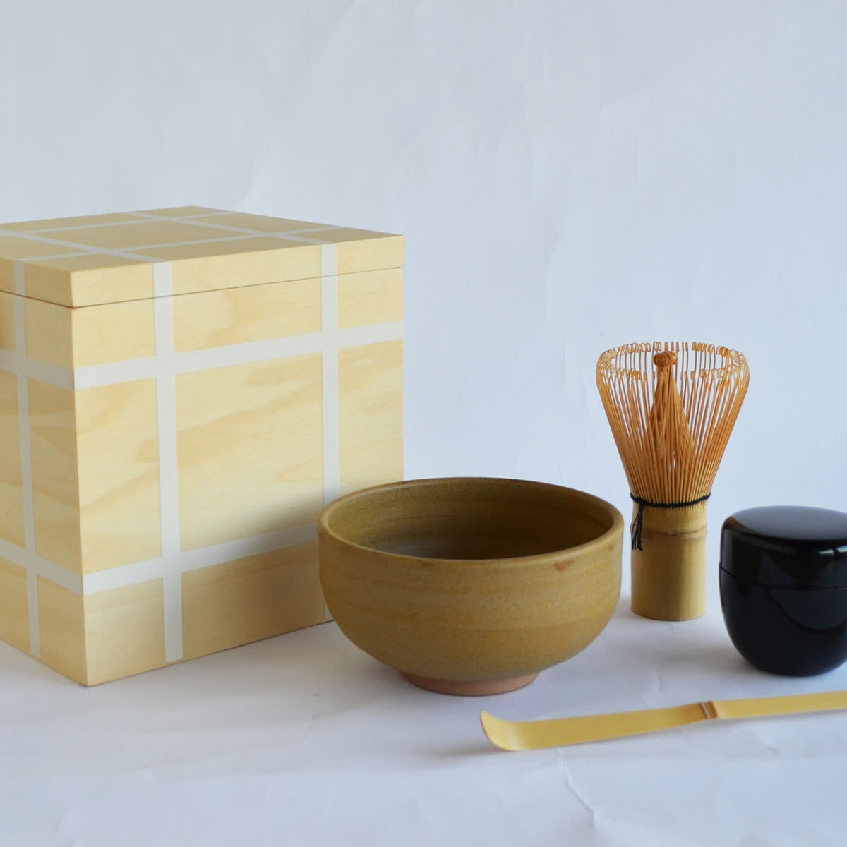 Amazon.co.jp: 510728 茶道具 竹篭師 東竹園斎作 独楽籠炭斗 底