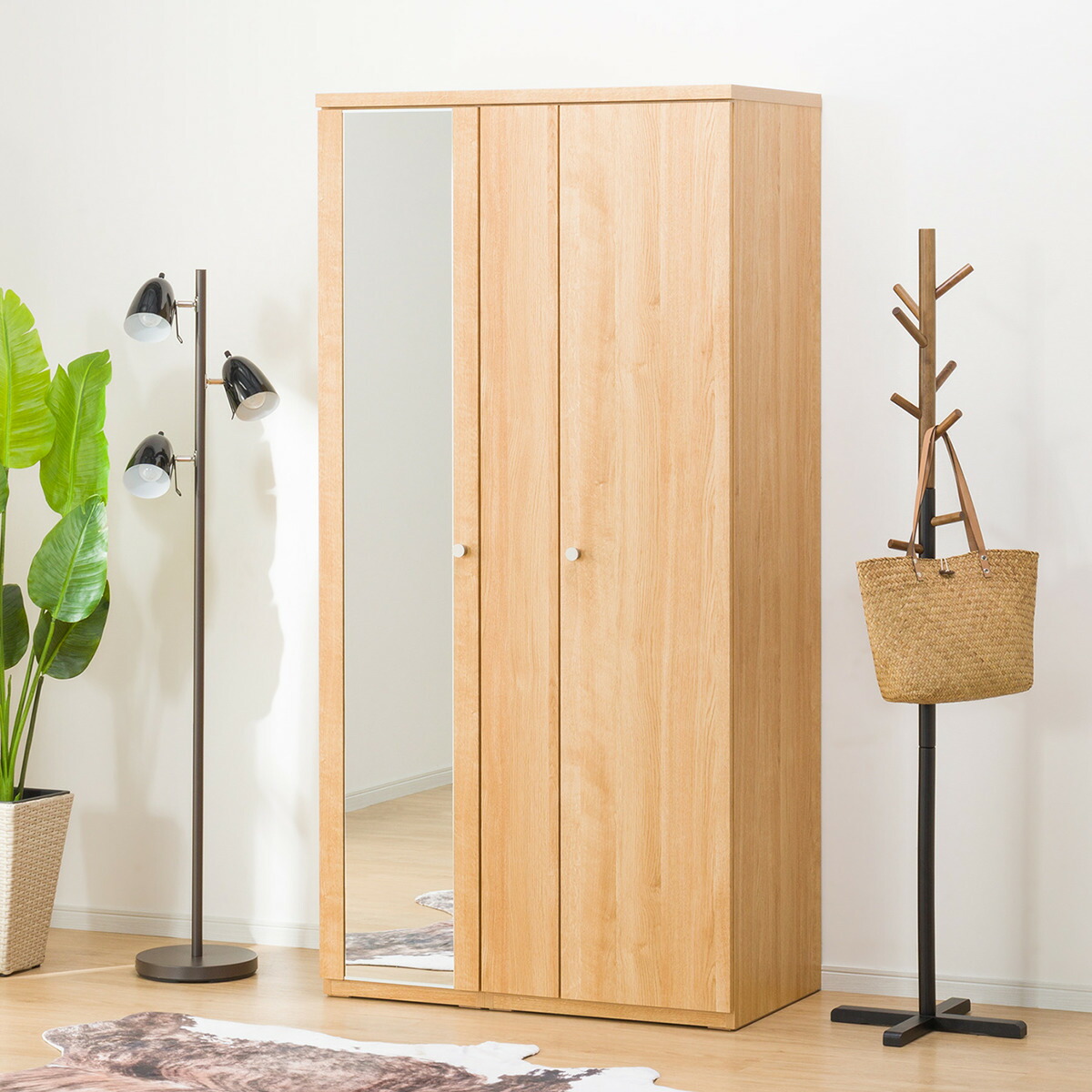 ワードローブ クエス 100wr 収納家具 ニトリ 配送員設置 ニトリ 5年保証 ニトリシンプルなつまみ取っ手で開閉しやすく スタイリッシュなデザイン