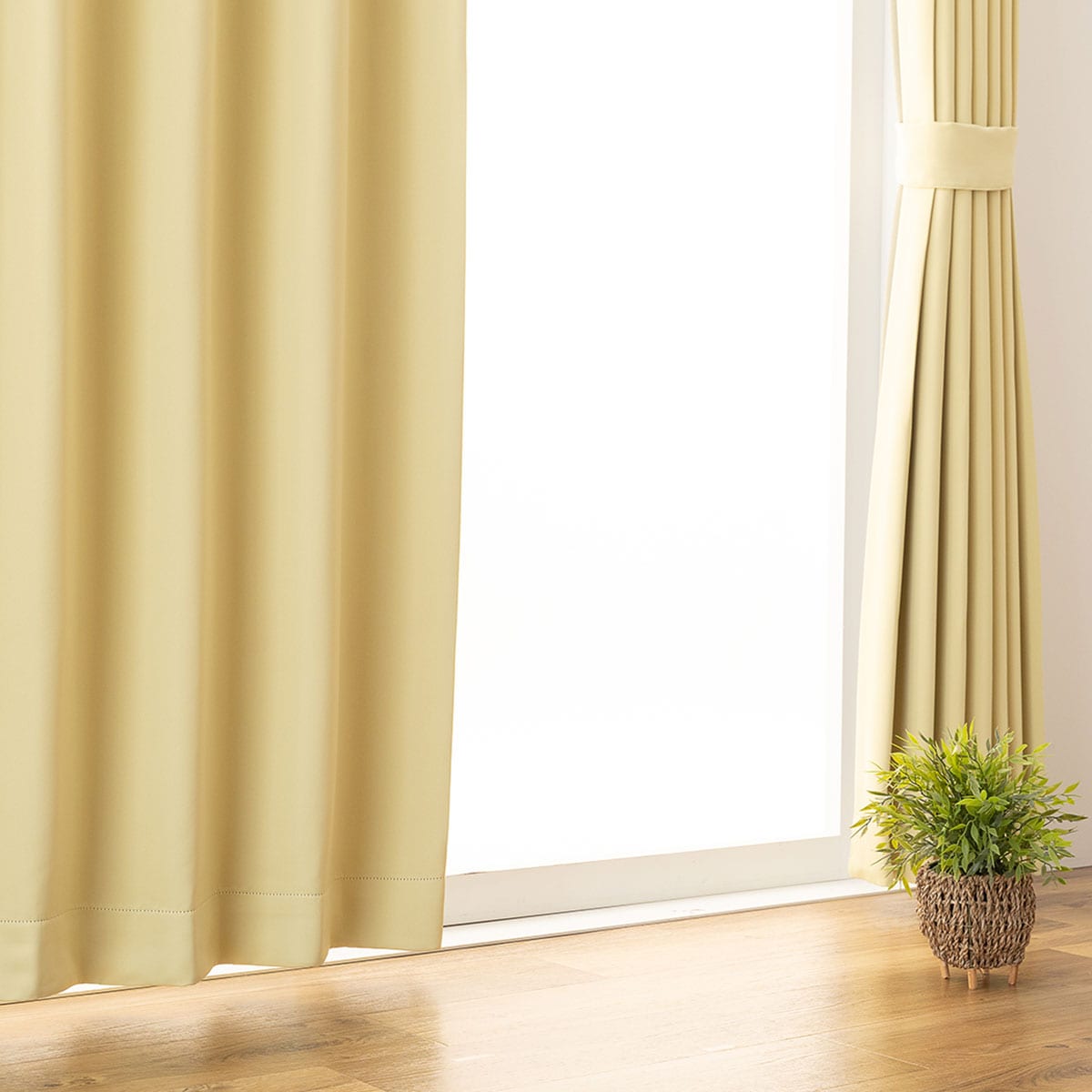 楽天市場】遮光1級・遮熱・防炎・156サイズ・44色カーテン ピーチ（PC