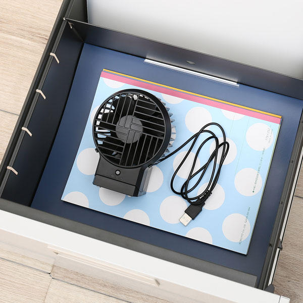 Usb Desk Fan 9zf018bkiq Nitori Electric Target More Than Total Amount Of Money 7 560 Yen