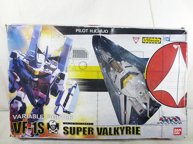BANDAI - 送料無料 5体セット 初回版 VF-1S バルキリー ロイ・フォッカースペシャル Amazon.co.jp: TAMASHII NATIONS DX超合金 超時空要塞マクロス