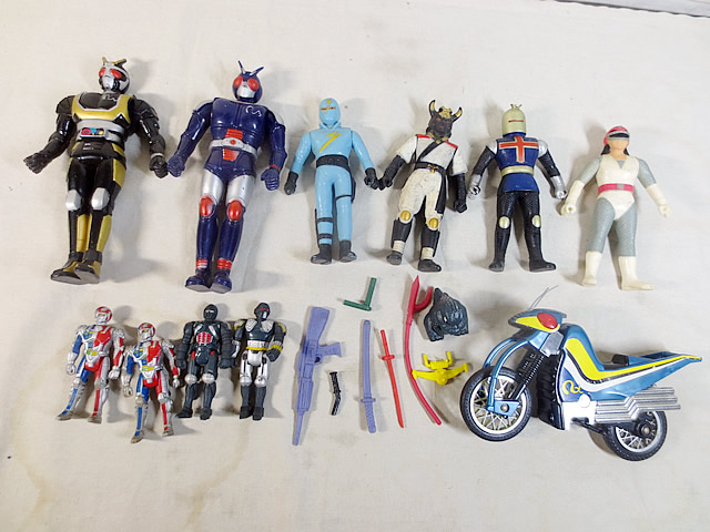 バンダイ 分野忍びの者戦ジライヤ 分野忍びの者5人書き割り 仮面ライダーBLACK RX ソフビ 図形