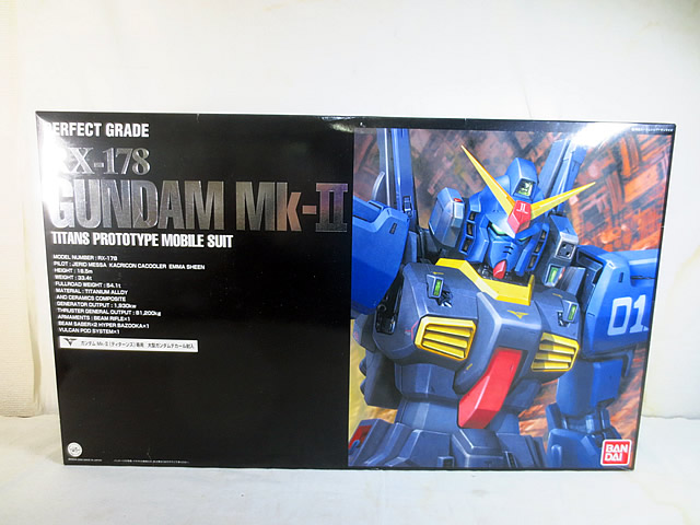 ガンダムMk-II エゥーゴカラー　パーフェクトグレード PG 1/60 『機動戦士Zガンダム』 RX-178 ガンダムMk-II (白・エゥーゴ