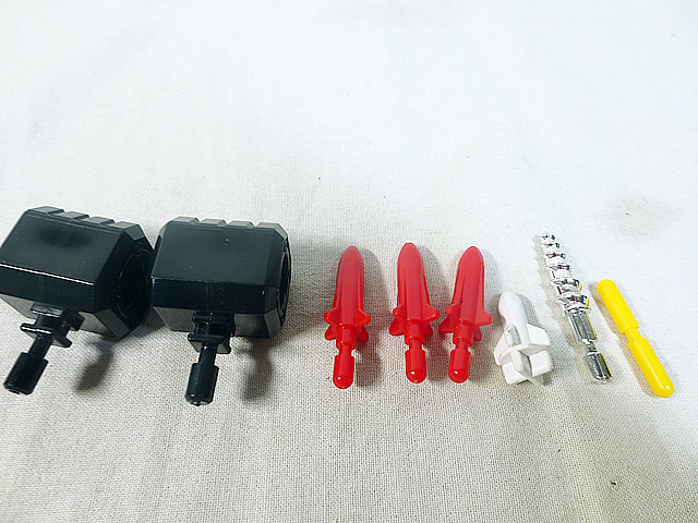 美品　バンダイ 電撃戦隊チェンジマン　DX　チェンジロボ　パンチ　ドリル　ミサイル　他　セット画像