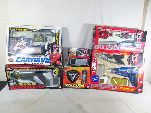美品 バンダイ メガレンジャー メガスナイパーセット タイムレンジャー ひと休み表象 カーレンジャー カーナビ 書き割り