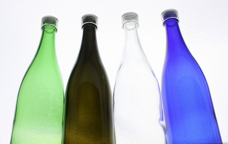 ロングs7ブルーびん 24本入キャップ付 酒瓶 飲料瓶 ジュース瓶 ガラス瓶 ガラス保存容器 焼酎びん ワイン瓶 ワインボトル ブルーソーラーウォーター ブルーボトル ブルー瓶 硝子瓶 かわいい 可愛い おしゃれ オシャレ スタイリッシュ かっこいい Ocrmglobal Com