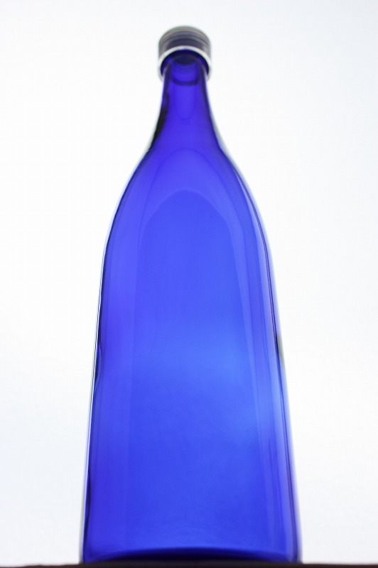 ロングs7ブルーびん 24本入キャップ付 酒瓶 飲料瓶 ジュース瓶 ガラス瓶 ガラス保存容器 焼酎びん ワイン瓶 ワインボトル ブルーソーラーウォーター ブルーボトル ブルー瓶 硝子瓶 かわいい 可愛い おしゃれ オシャレ スタイリッシュ かっこいい Ocrmglobal Com