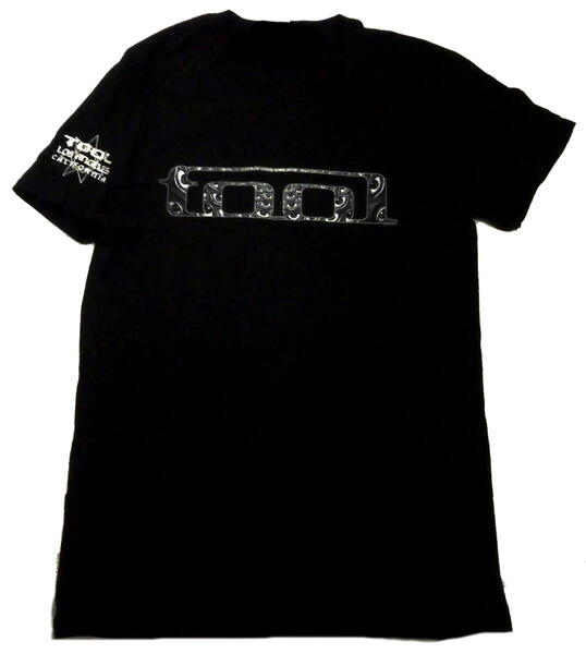 楽天市場】【TOOL】トゥール「10.000DAYS LOGO」Tシャツ : バンドT