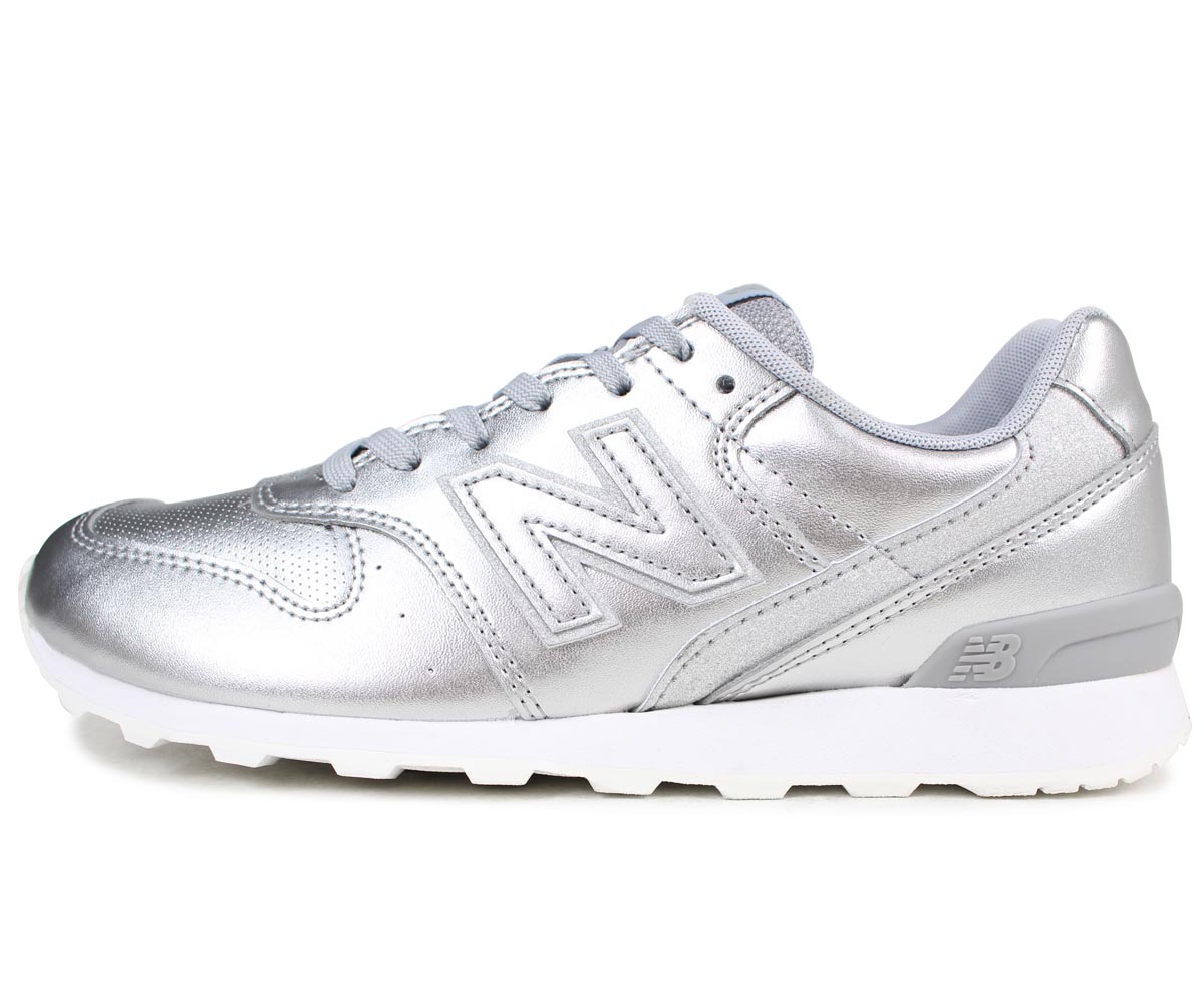 new balance 996 zilver