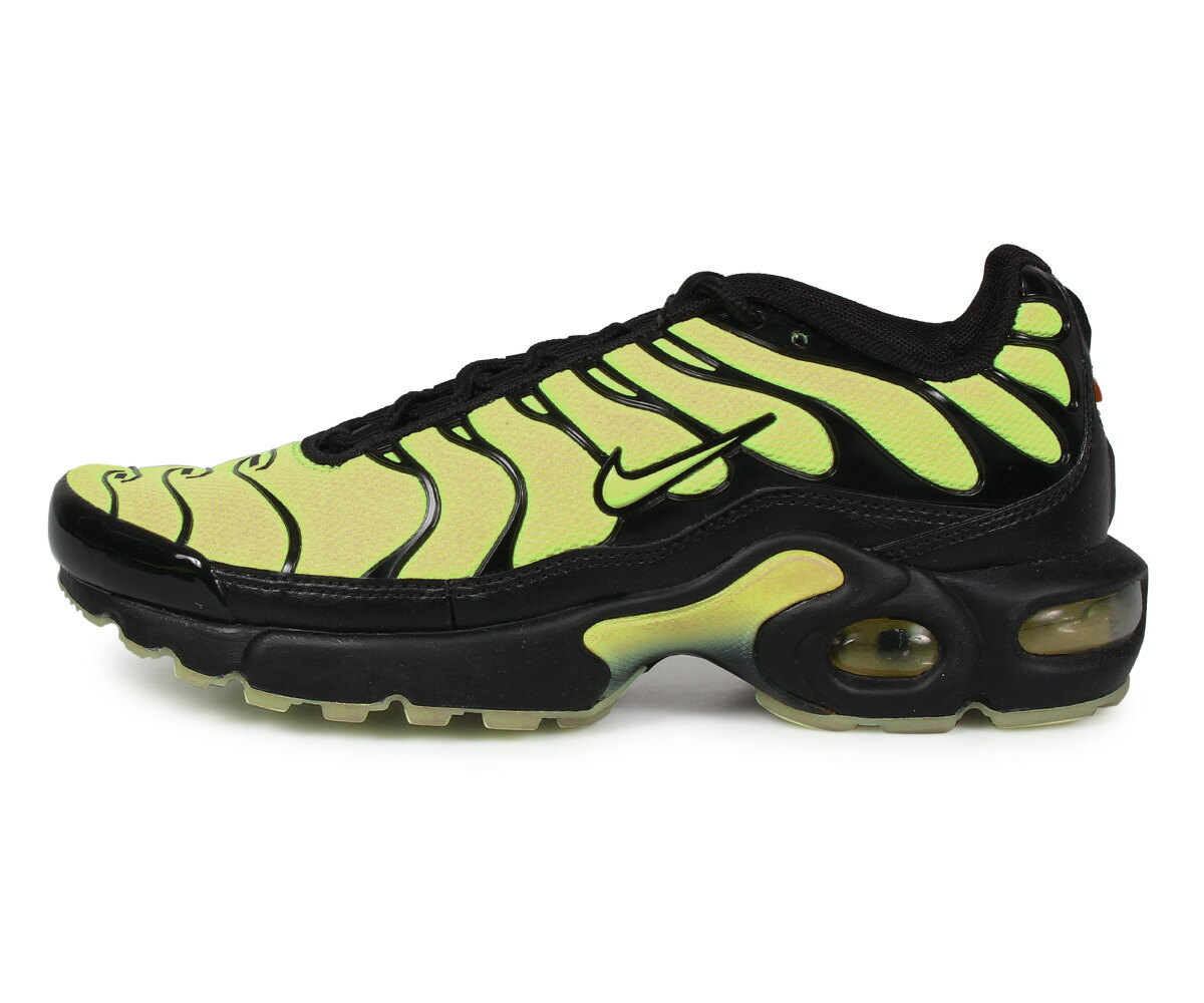 air max plus qs black