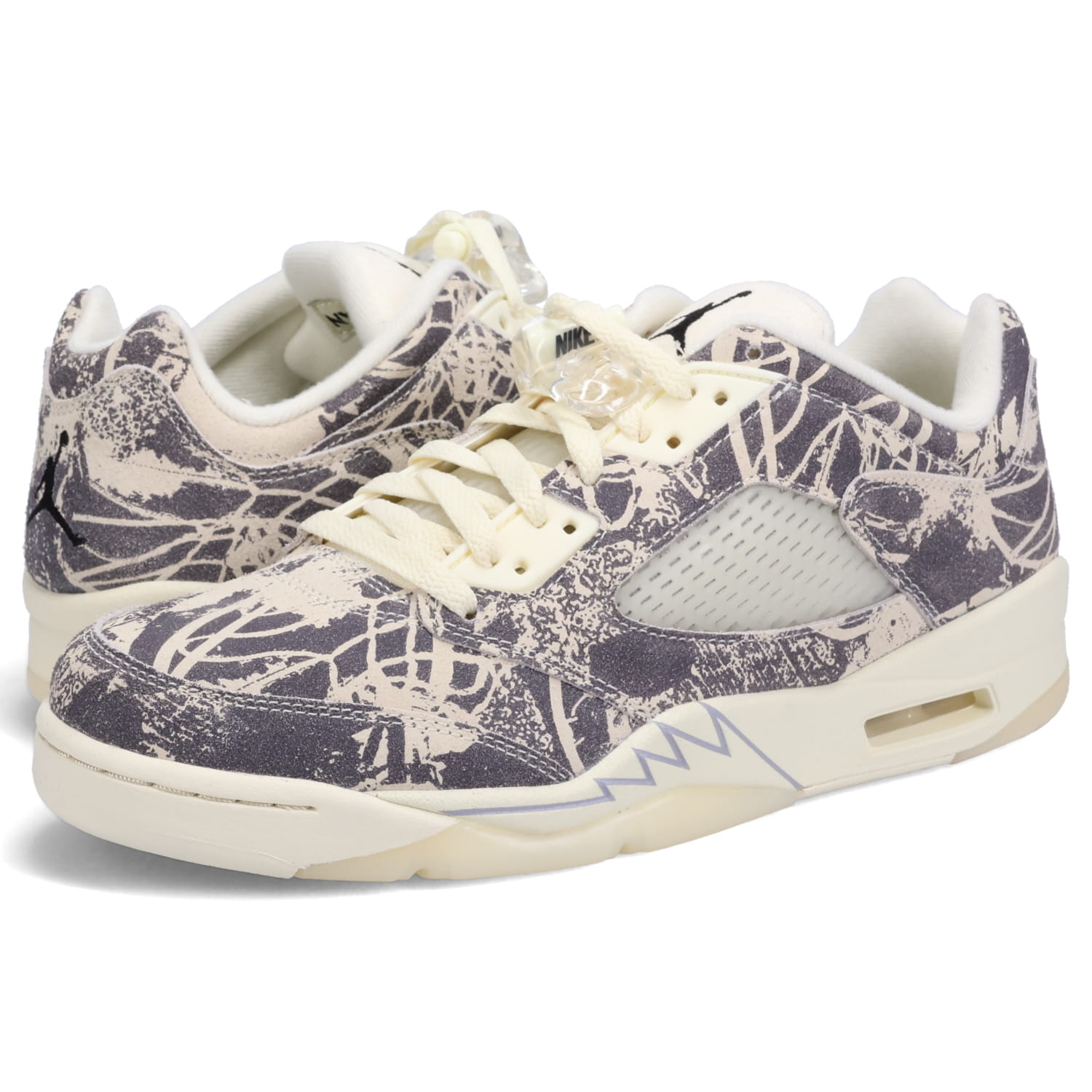 ナイキ NIKE ウィメンズ エアジョーダン5 レトロ ロー スニーカー メンズ レディース WMNS AIR JORDAN 5 RETRO LOW オフ ホワイト DA8016-100