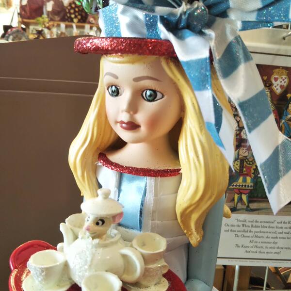 【新品】リキッドLED ナッツクラッカー シアターオブジェ くるみ割り人形 新品】リキッドLED ナッツクラッカー シアターオブジェ くるみ