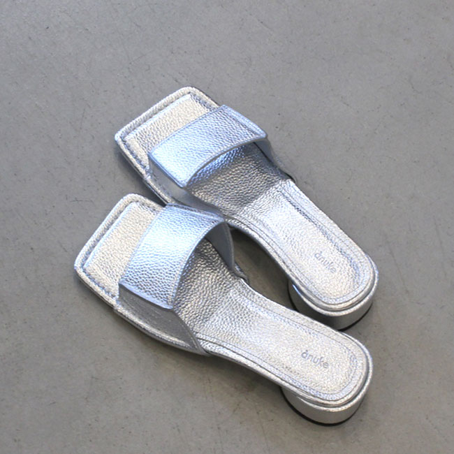 アンヌーク anuke スクエアエコレザーサンダル Square Ecoleather Sandals【id】｜イルビゾンテ正規取扱店 ノワ 8,663円