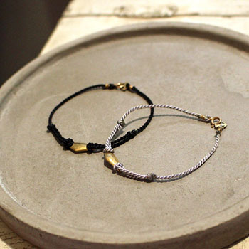 【ポイント10倍】［リニエ/LiniE］トライゴンブレスレット　Trigon Bracelet【送料無料】【id】【p10】【c500】【500円OFFクーポン利用可】