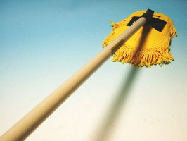 楽天市場 長物送料 ニューシャインモップ25 化学モップ 全長128センチ 掃く 拭く 磨く ノナカ金物店