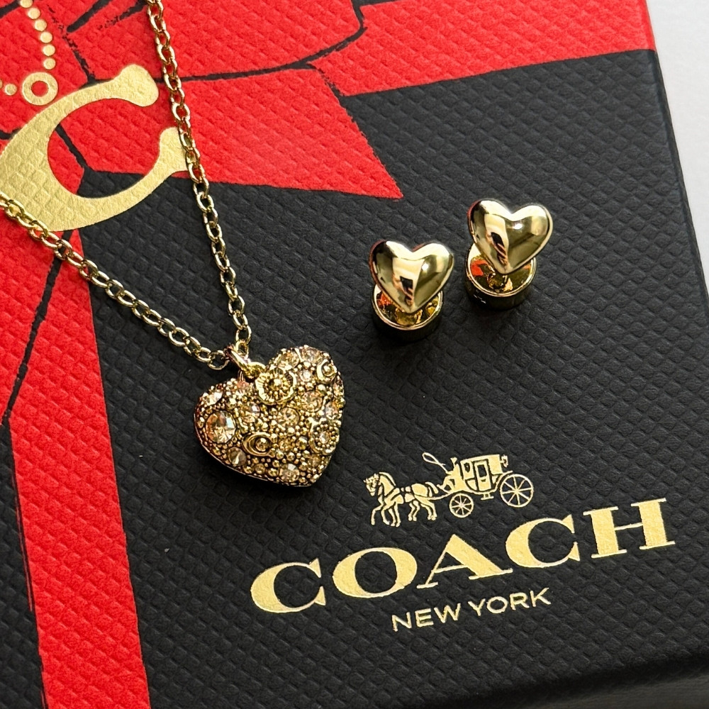 コーチ ネックレス ピアス セット レディース COACH ハート ゴールド アクセサリー ジュエリー 可愛い ギフト プレゼント 記念日 誕生日 彼女 妻 女性 成人 卒業 入学