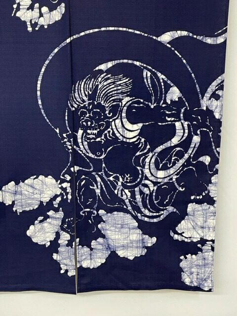 人気no 1 神を描く 風神雷神のれん 紺桔梗色 サイズ約巾８４ｃｍｘ丈１５０ｃｍ Fucoa Cl