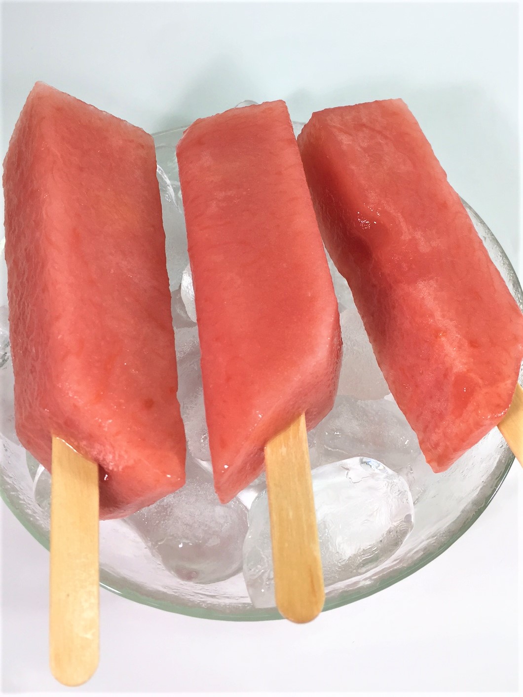 【KIMONO FRUITS】パインスティック(冷凍) 15本入り/箱 果物屋さんのパインスティック スティックパイン パイン棒、パイン串 パインキャンディー 冷凍パイン パイン美味しさをそのままお届けします!個包装しています。【送料、消費税込み】 NORUCAマーケット 果物屋さんのパインスティック(冷凍) パイン棒、パイン串 パインキャンディー 冷凍パイン 100本入り 箱 パイン美味しさをそのままお届けします!