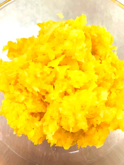 【KIMONO FRUITS】冷凍ゆず皮きざみ　20ｋｇ<br>（徳島産または、高知産）　柚子皮みじん切り　<br>ノーワックスゆず皮　冷凍ゆずピール　柚子皮　冷凍柚子皮