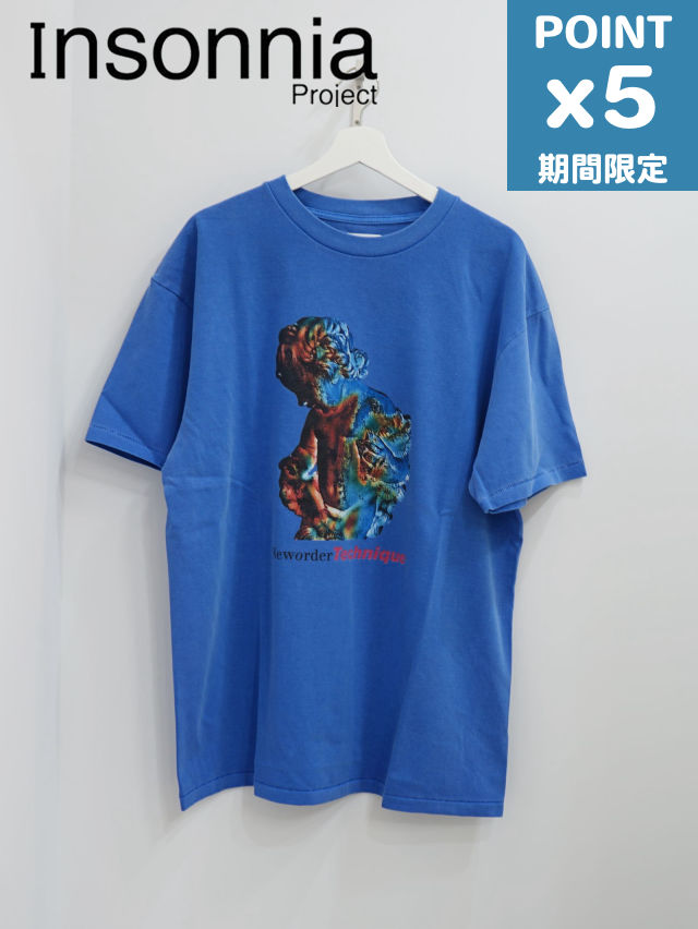 継続期間押さえるP5倍【Insonnia Projects / インソニアプロジェクト】 × NEW ORDER TECHNIQUE TEE (BLUE) - プリントティーシャツ