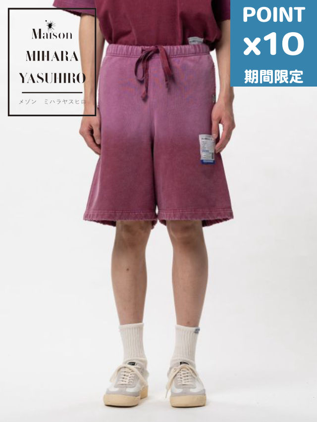 継続期間制限事項P10倍【Maison MIHARA YASUHIRO / 棲み家 ミハラヤスヒロ】 流汗 さる股引き - Sun Faded Like Distressed Sweat Shorts (RED) メンズファッション-ズボン・パンツ