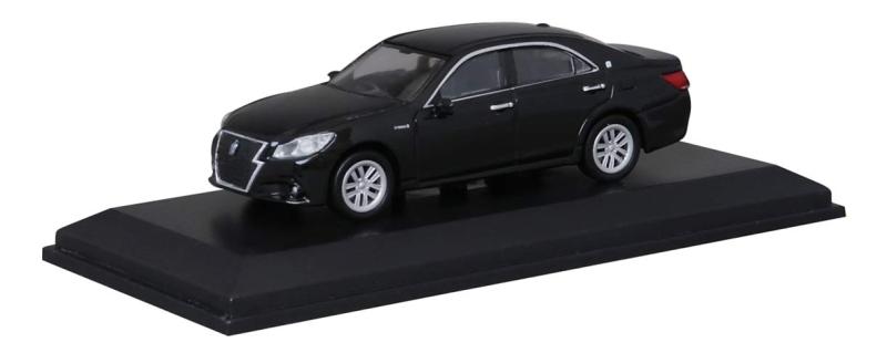 楽天市場】SAMURAI 京商 1/18 トヨタ クラウンハイブリッド