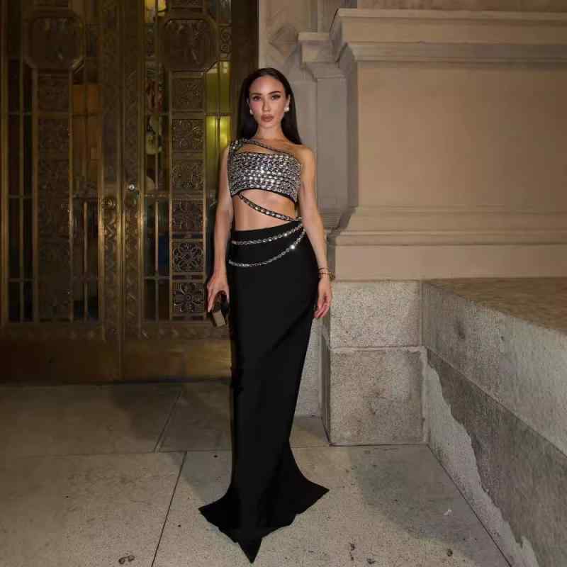 オフショルダートップス レディース セクシー スパンコール ラインストーン トップス ノースリーブ ブラック ロングスカート ハイウエスト タイトスカート ペンシルスカート 秋冬 セットアップ バンド素材 ポリエステル スパンデックス 伸縮性 イブニング｜novolstore