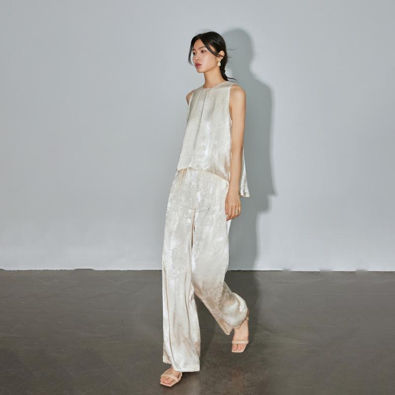 レディース 春夏 無袖 提花 トップス 書き割り 広広としたズボン下 当たること冷感 生まれ変わり衣料繊維 米白いこと 精神状態 通い 表現スタイル うつり変わり ひな形 吸湿速乾 軽さ ご機嫌酉の方角 影ぼうし 日常使い走り セットアップ