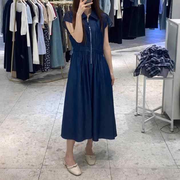 ワンピース 女性用 通勤 収腰 スリム ポロ襟 デニム コットン 混紡 接触冷感 Aライン 中長丈 ハイウエスト 無袖 セットイン 純色 切り替え レイセル ポリエステル 軽量 通気性 吸湿速乾 牛仔ブルー 夏 春夏 気質 優雅 カジュアル 普段使い イ｜novolstore