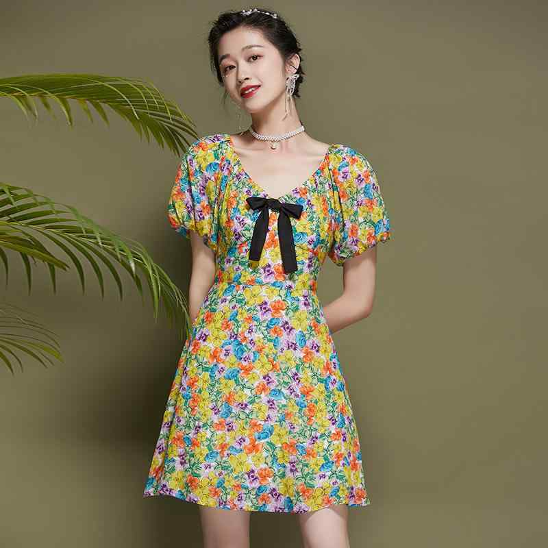 衣装 レディース 春夏 通い用 愛くるしげ Vのど首 泡泡袖 短袖 A生産ライン 短丈 御機嫌酉の方角 桑蚕? 真? 当たること冷感 印花 黄味がかった 軽さ 吸湿速乾 精神状態 普段使い
