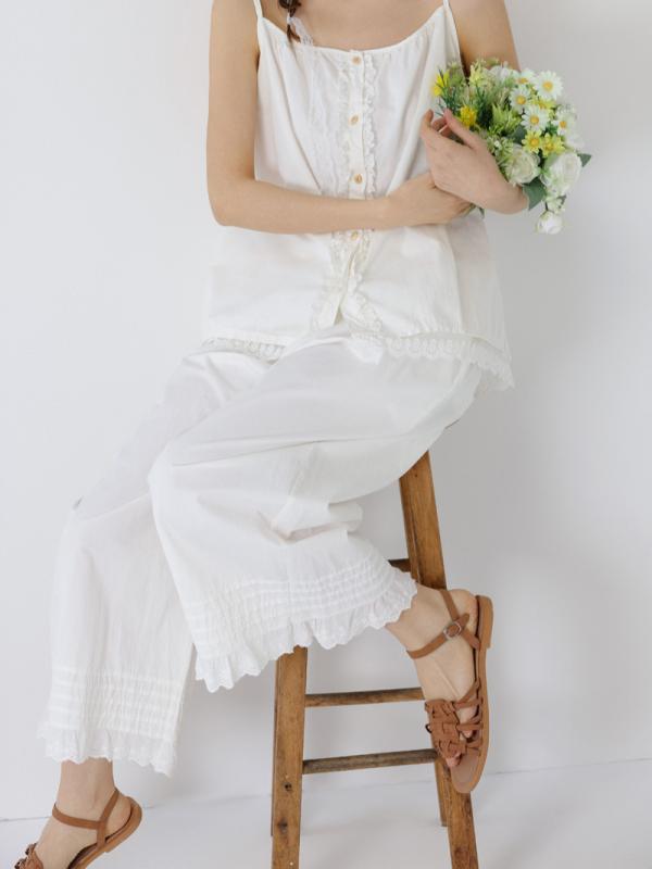 レディース ワイドパンツ ストレートパンツ 九分丈 中腰 洗い加工 コットン プレーツ 花辺 森ガール 森系 かわいい 快適 軽量 通勤 普段使い 春夏 秋 白色 ブラック ベージュ 刺繍 ポケット 無弾力 ヴィンテージ カジュアル トップス ボトムス |novolstore