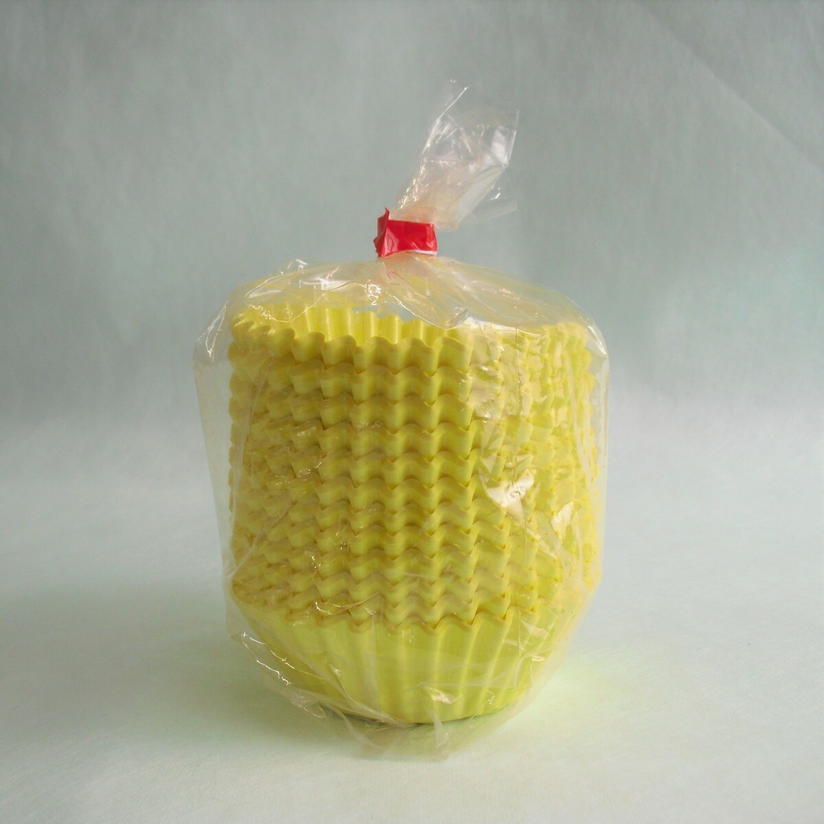 おかずカップ用 黄色い蓋 楽天市場】PETフイルムカップ 8号深 ピンク(500枚) 50Ф×30mm おかず