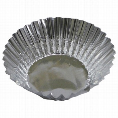 楽天市場】アルミ舟型 30μ 合紙入（500枚） 底約46×78×H22mm 焼き菓子