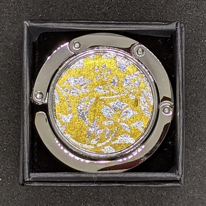 バッグハンガー 送料無料 京都 衣紋アルチザン 手作り 金名誉 更紗小紋 ダイア箔いたし方 お出かけつかい道 スーヴェニア お袋の恒星日 生出日プレゼント もの場所もの 日本製 クリスマスプレゼント 盛装 デスクバッグフック ハンガー 嚢掛け チャート旨いグッズ 範囲