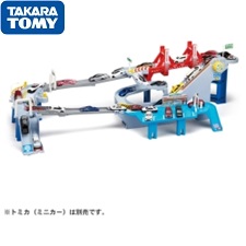 トミカ 高速等まとめ Amazon.co.jp: タカラトミー コースがのび～る！2WAY