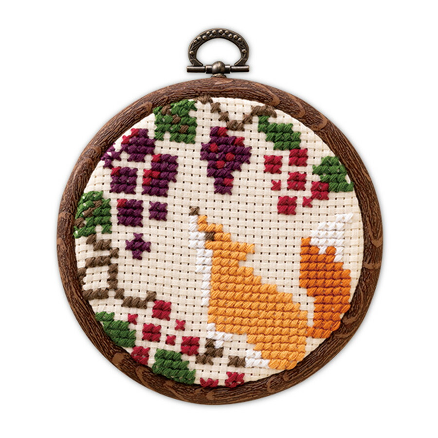 楽天市場】秋の実りを眺めるきつね かんたんクロスステッチキット 動物