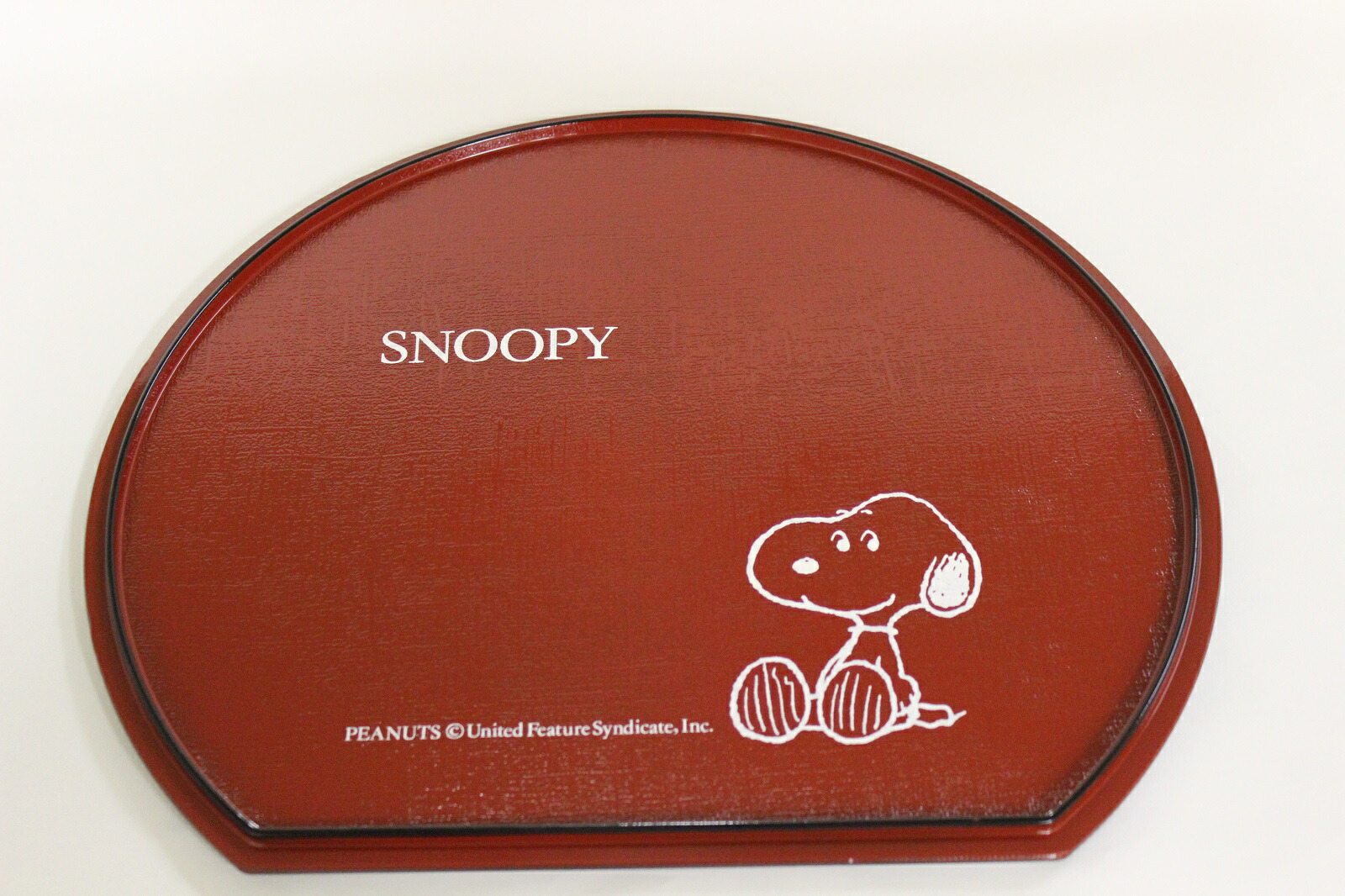 楽天市場 スヌーピー 両面半月膳 トレー お盆 トレイ 盆 ランチョンマット お膳 おしゃれ カフェ 和風 半月膳 キャラクター おもてなし 来客 贈り物 プレゼントにも お祝い 内祝 記念品 Made In Japan 手作り リバーシブル パーティー 日本製