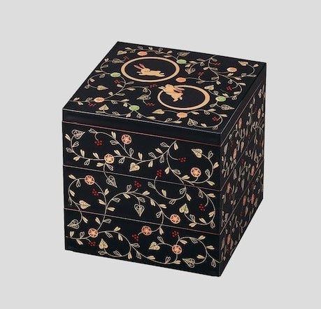 三段重 5.0 黒内朱 うさぎ 唐草 ミニ 姫 和食器 五寸 重箱 山中漆器 山中塗り【ギフト】【RCP】【楽ギフ_包装選択】【楽ギフ_のし】【楽ギフ_のし宛書】