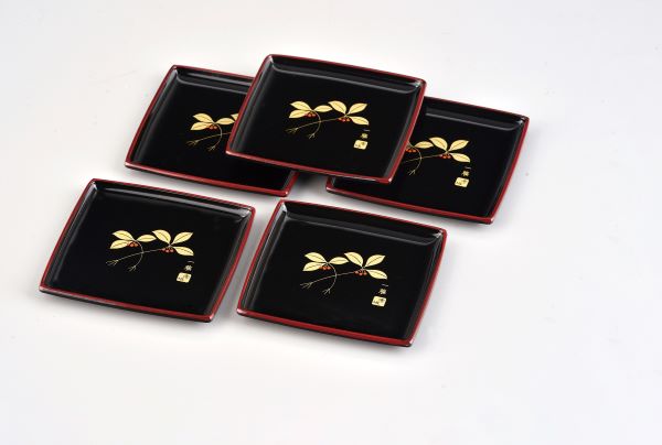 楽天市場】会津漆器 銘々皿 朱渕黒塗り 笹竹 さざ波 会津塗り 5枚組