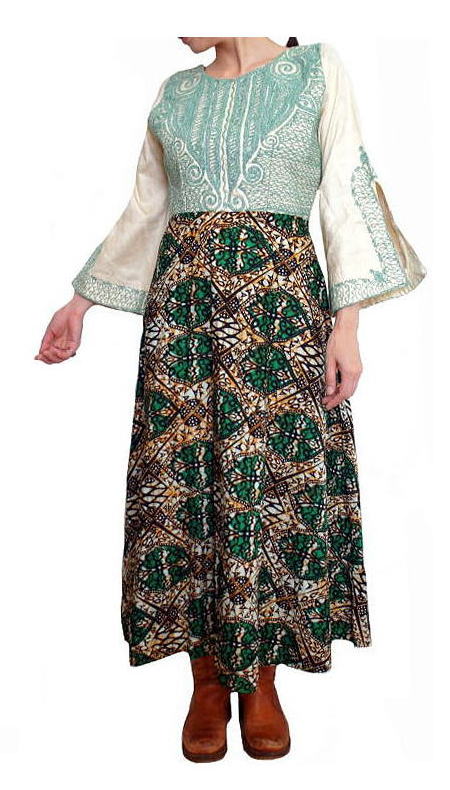 楽天市場 古着 コード刺繍 バティックスカート フォークロア 民族 ロングワンピース ハンドメイド 刺繍 古布 エスニック ワンピースレディースファッション Nuts Smith Street Market