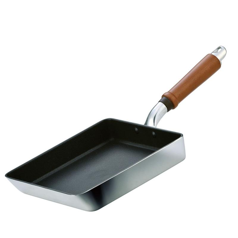 北陸アルミ 卵焼き 20×21cm21cm 軽量 ガス火 日本製 全面均一加熱 時短フライパン 丈夫 frying pan made in japan アルミ鋳物製 キャスト 熱変形に強い 木柄 木ハンドル 金属ヘラ使用 累計販売数100万